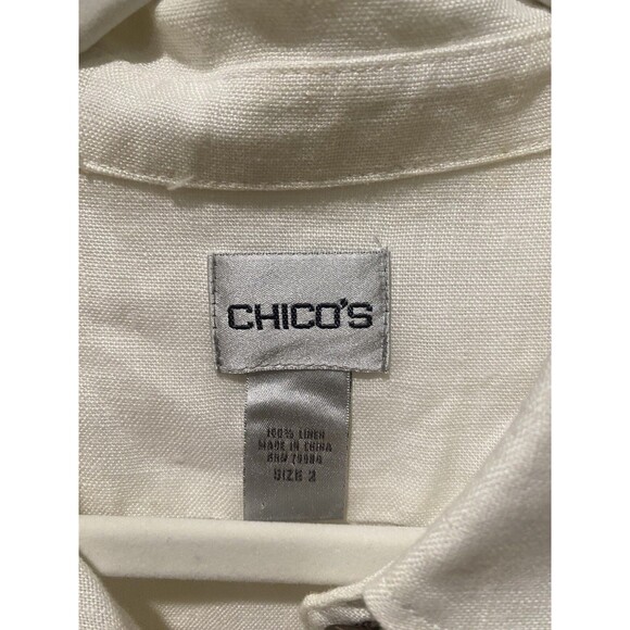 Chicos 100% Linen White Button Down Camp Shirt wood tone buttons Minimalist Sz 2 - Picture 6 of 7
